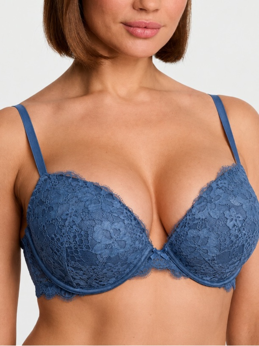 NWT Victoria's Secret Dream Angels Blue Lace Push-Up Bra with Floral Overlay 38D